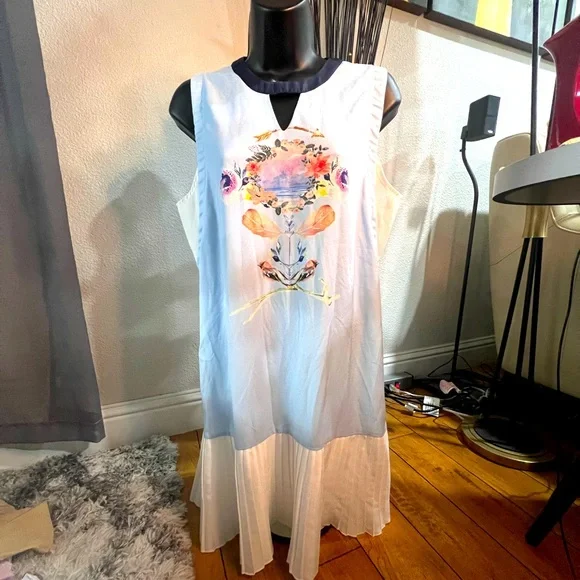 新品タグ付き☆ANDRESDcocoon random bare dress L Leo Lin Women's Alexa Embellished T-Shirt Mini Dress | $695.00
